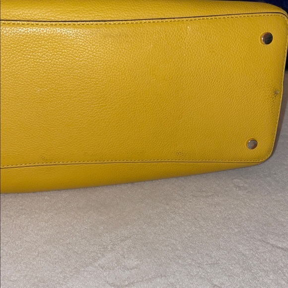 Kate Spade New York Jordyn Chain Handle Tote in Sunflower Yellow - Picture 4 of 16